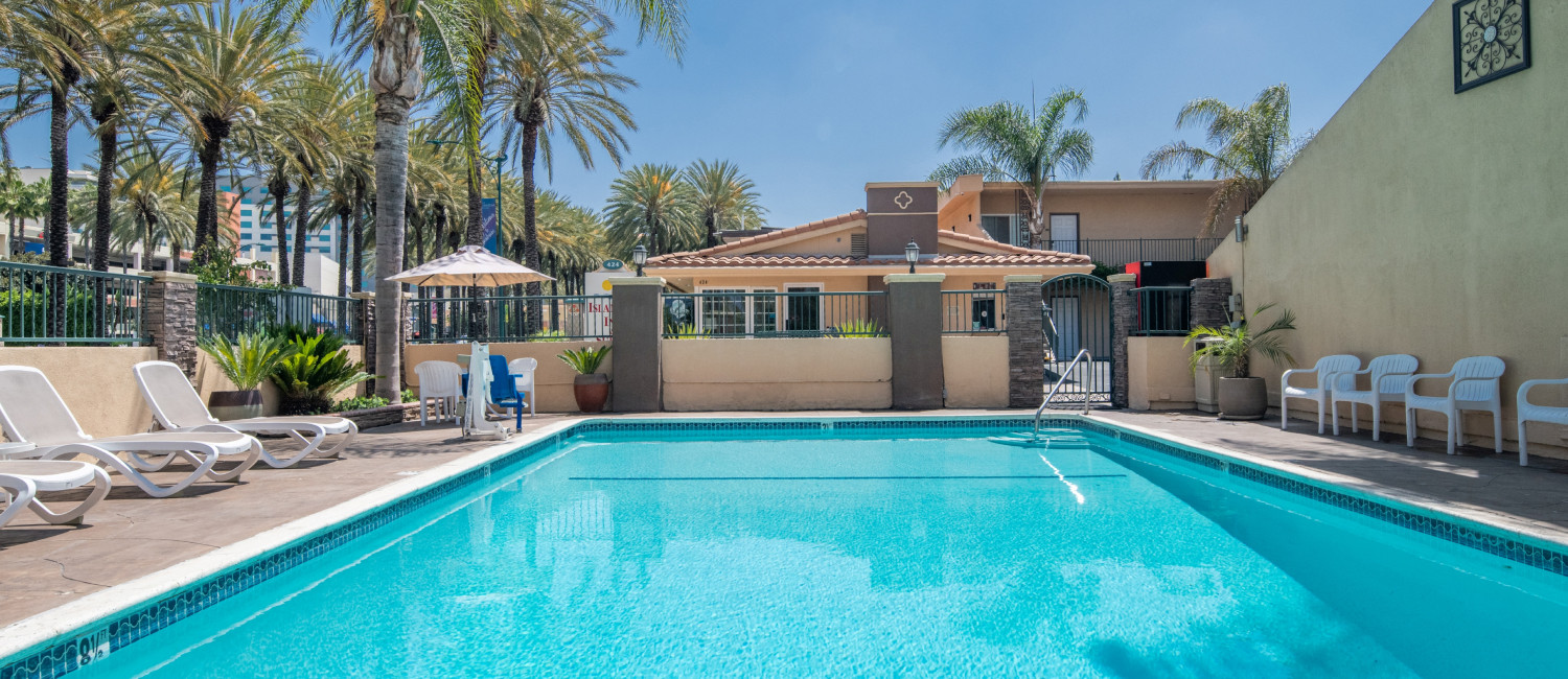 Check Out Anaheim Islander Inn & Suites